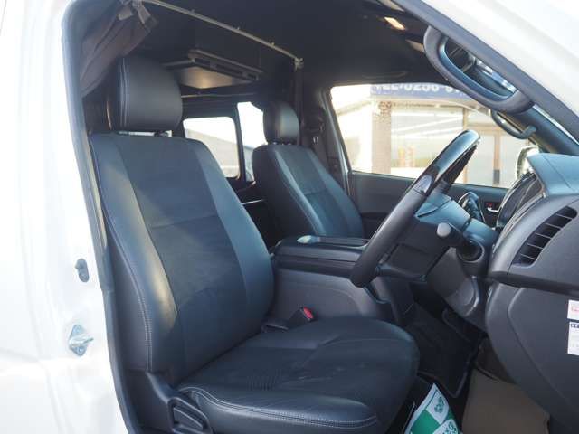 TOYOTA HIACE van 4WD 2020