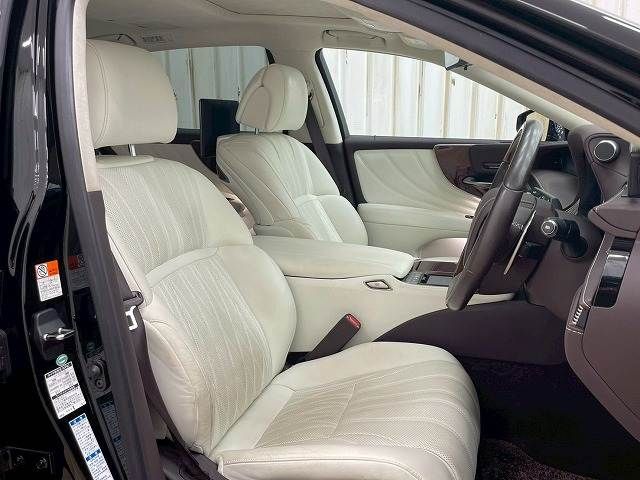 TOYOTA LEXUS LS500h 4WD 2018