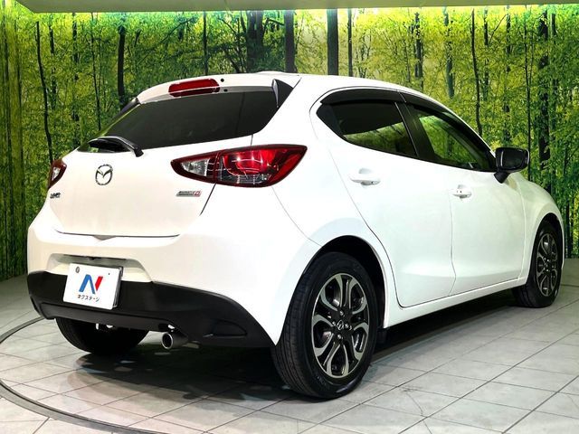 MAZDA DEMIO 2014