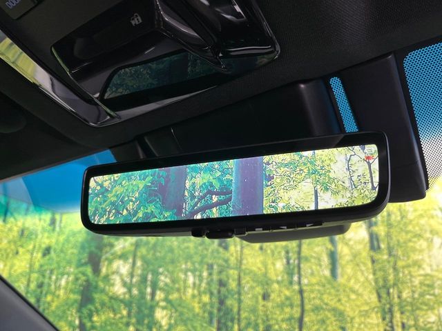 TOYOTA HARRIER 2WD 2024