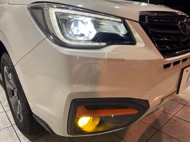 SUBARU FORESTER 2017