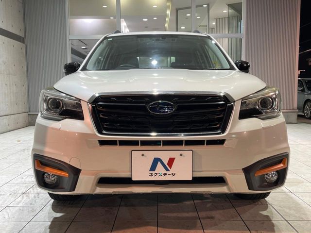 SUBARU FORESTER 2017