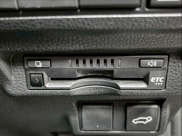 TOYOTA COROLLA CROSS HYBRID 2022