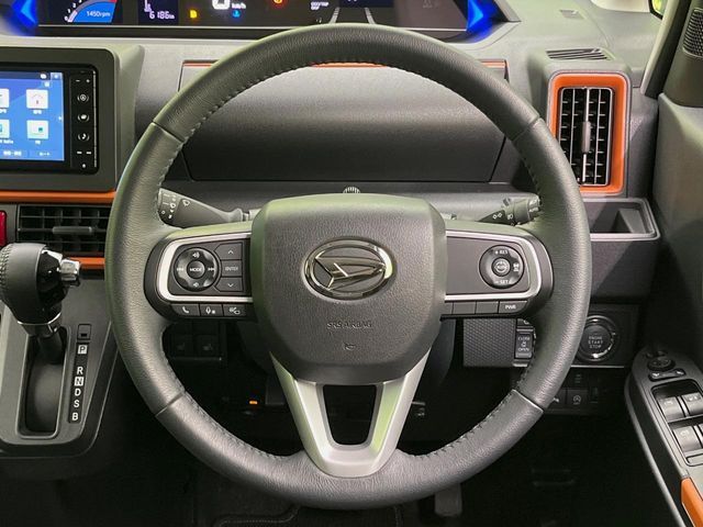 DAIHATSU TANTO FAN CROSS 2023