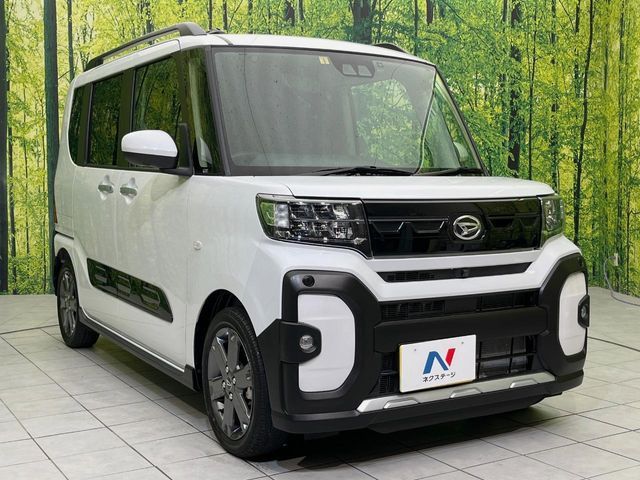 DAIHATSU TANTO FAN CROSS 2023