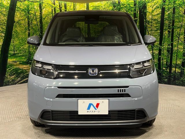 HONDA FREED e:HEV 2025