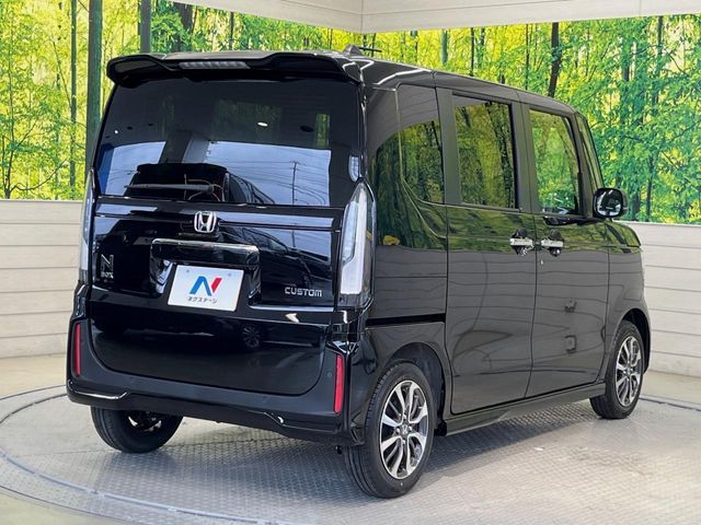 HONDA N BOX CUSTOM 2025