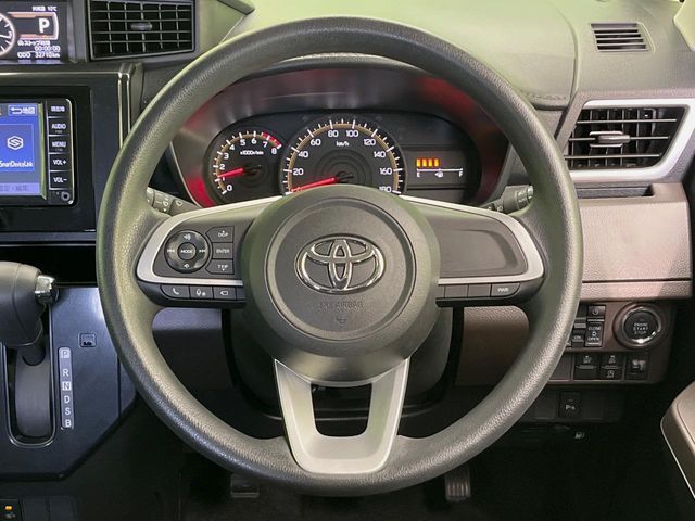 TOYOTA ROOMY 2021