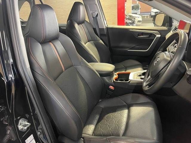 TOYOTA RAV4 4WD 2023