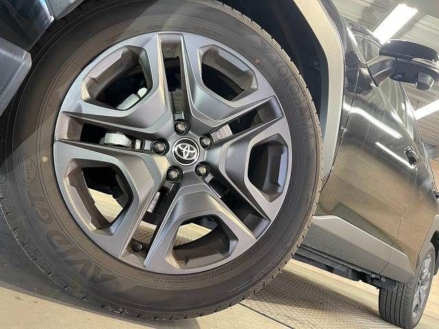 TOYOTA RAV4 4WD 2023