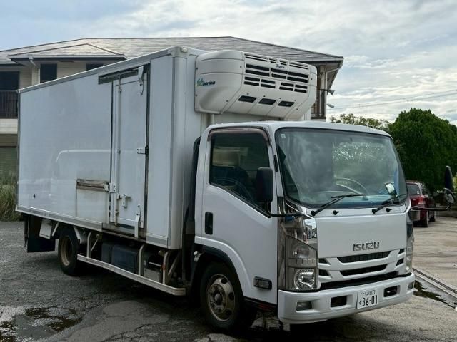 ISUZU ELF 2016