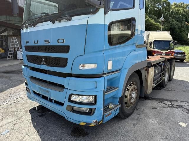 MITSUBISHI FUSOU SUPER GREAT 2012