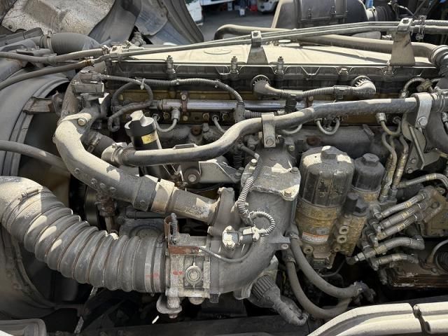 MITSUBISHI FUSOU SUPER GREAT 2012