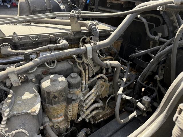 MITSUBISHI FUSOU SUPER GREAT 2012