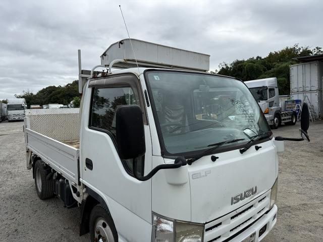 ISUZU ELF 2010