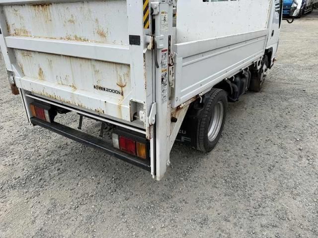 ISUZU ELF 2010