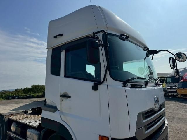 NISSAN DIESEL Quon 2015