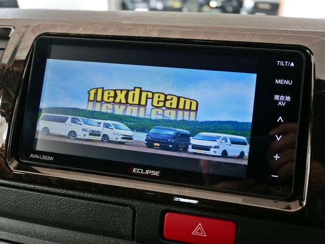 TOYOTA HIACE van 4WD 2022