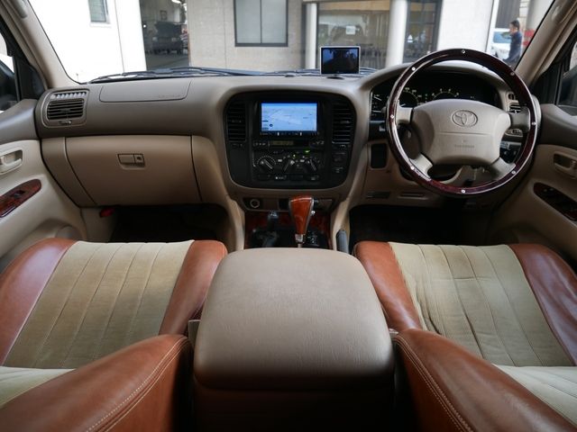 TOYOTA LANDCRUISER wagon 2001