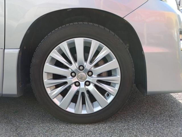 TOYOTA VELLFIRE 2014