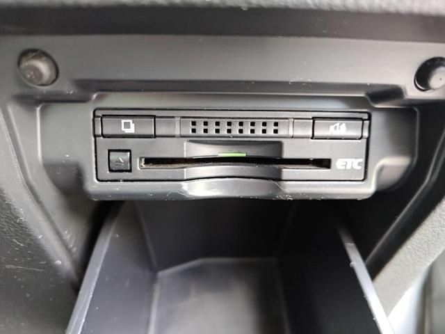 TOYOTA VELLFIRE 2014