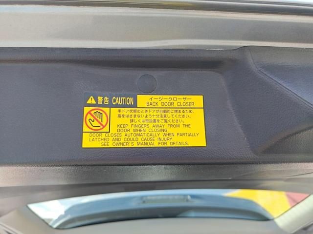 TOYOTA VELLFIRE 2014