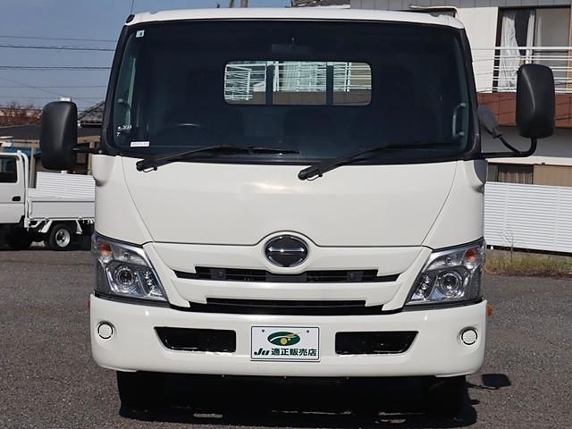 HINO DUTRO 2020