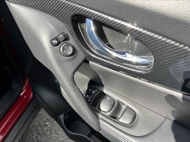 NISSAN X-TRAIL 2WD 2018