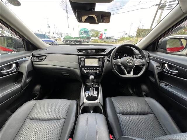 NISSAN X-TRAIL 2WD 2018