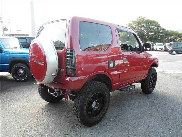 SUZUKI JIMNY 4WD 2011
