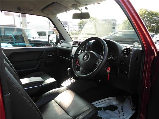 SUZUKI JIMNY 4WD 2011