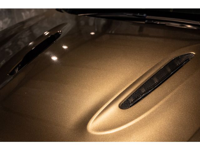 ASTON MARTIN ASTON MARTIN SUV 2022