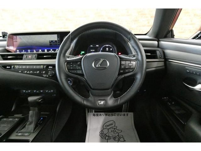 TOYOTA LEXUS ES300h 2020