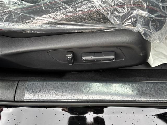 HONDA CIVIC hatchback 2025