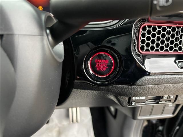 HONDA CIVIC hatchback 2025