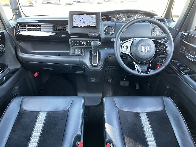 HONDA N BOX CUSTOM 2021