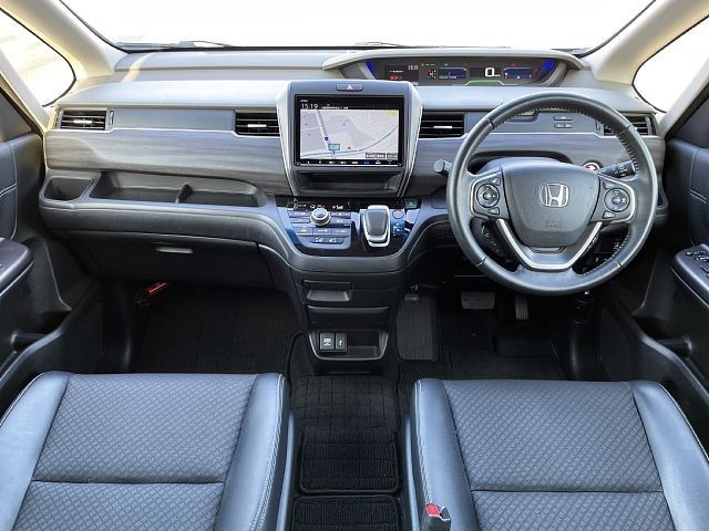 HONDA FREED HYBRID 2020