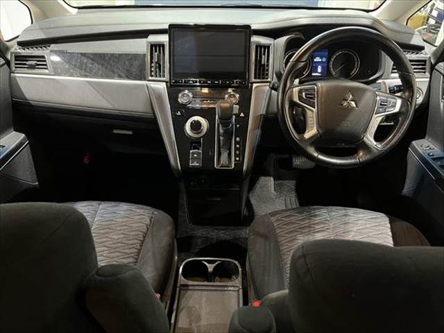 MITSUBISHI DELICA D:5 4WD 2020