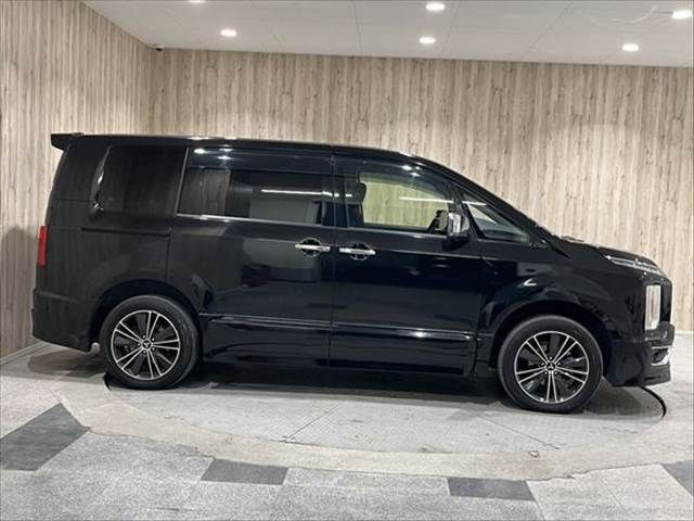 MITSUBISHI DELICA D:5 4WD 2020