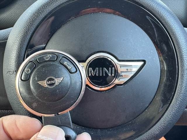 BMW BMW MINI COOPER D CROSSOVER 2014