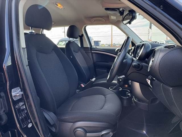 BMW BMW MINI COOPER D CROSSOVER 2014