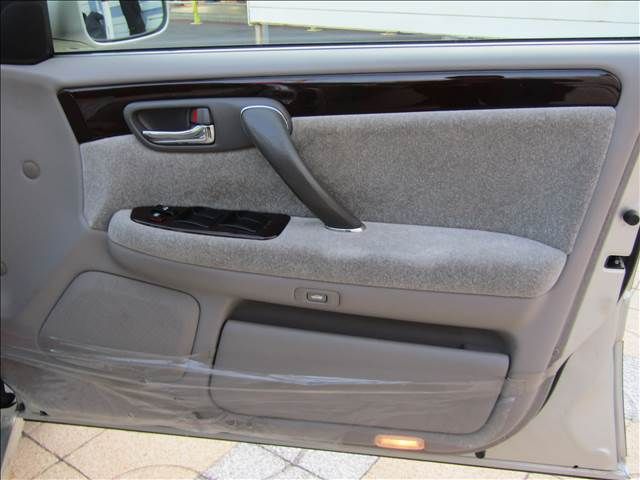 TOYOTA CROWN sedan 2002