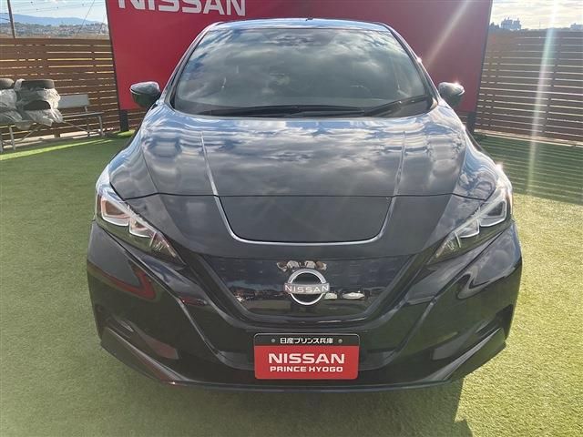 NISSAN LEAF 2021