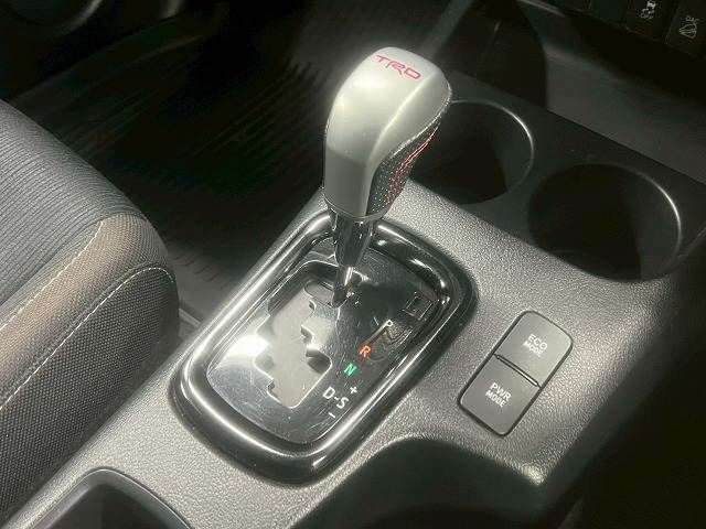 TOYOTA HILUX 4WD 2020