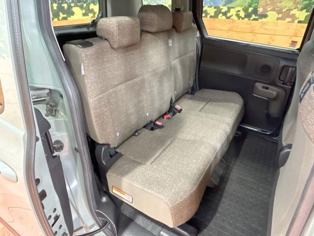 TOYOTA SIENTA HYBRID 2023