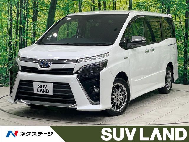 TOYOTA VOXY HYBRID 2018