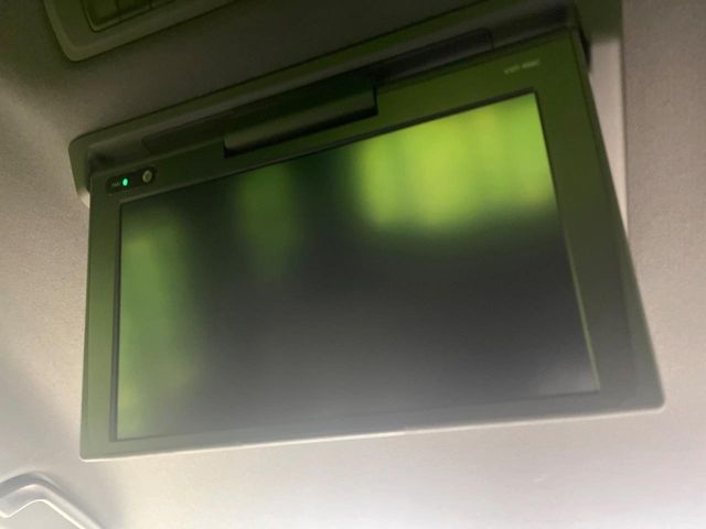 TOYOTA VOXY HYBRID 2018