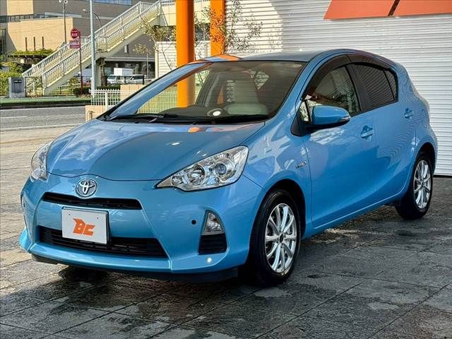 TOYOTA AQUA 2012