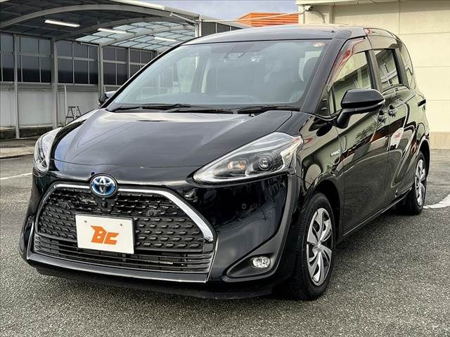 TOYOTA SIENTA HYBRID 2019
