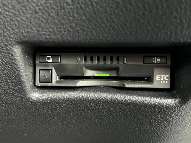 TOYOTA SIENTA HYBRID 2019